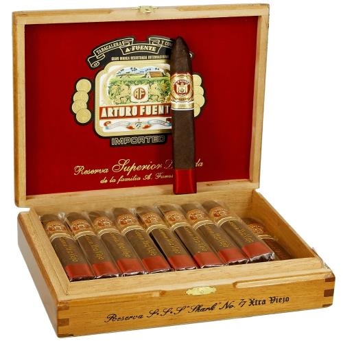 Arturo Fuente Anejo Shark 77 Maduro
